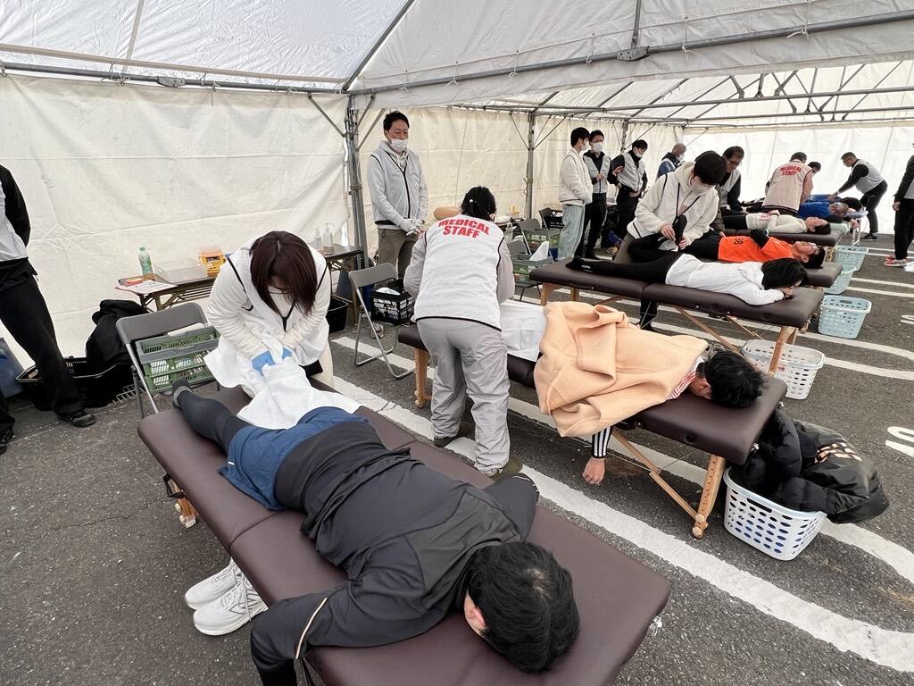 ブースでの施術の様子